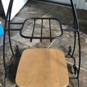 Longaberger Handmade Serving Stand with wooden pad